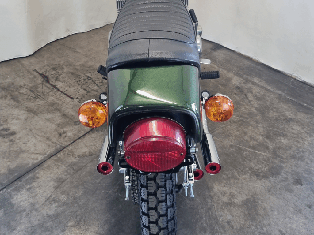 Green H2B KAWASAKI 1974