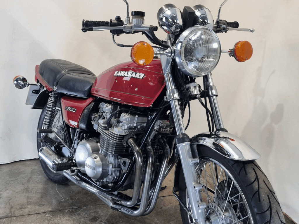 Kawasaki Z650 Red