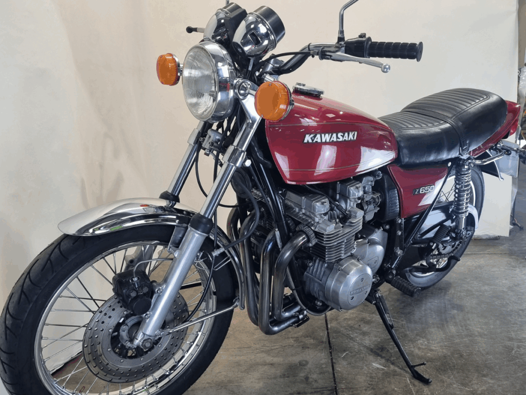 Kawasaki Z650 Red