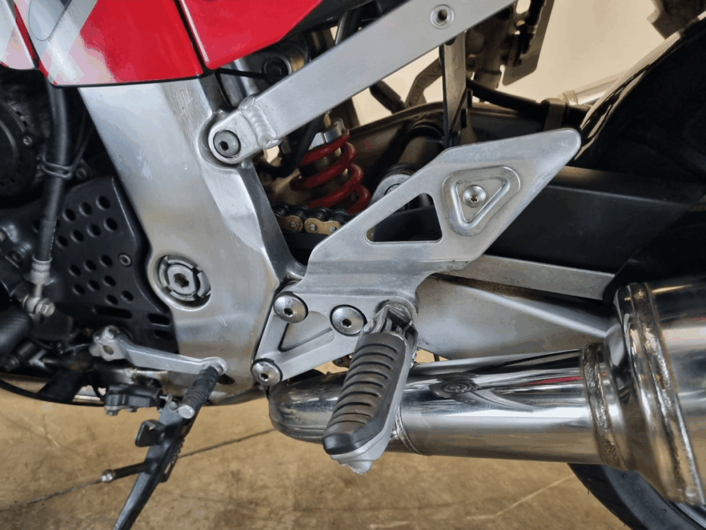Red Suzuki GSXR1100W