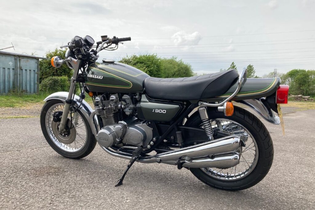Kawasaki Z900 A4